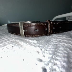 Men’s Dockers padded leather brown belt-36